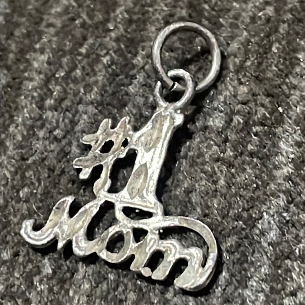 .925 #1 MOM Pendant Charm real solid Sterling Silver Fine Jewelry vintage 90s
